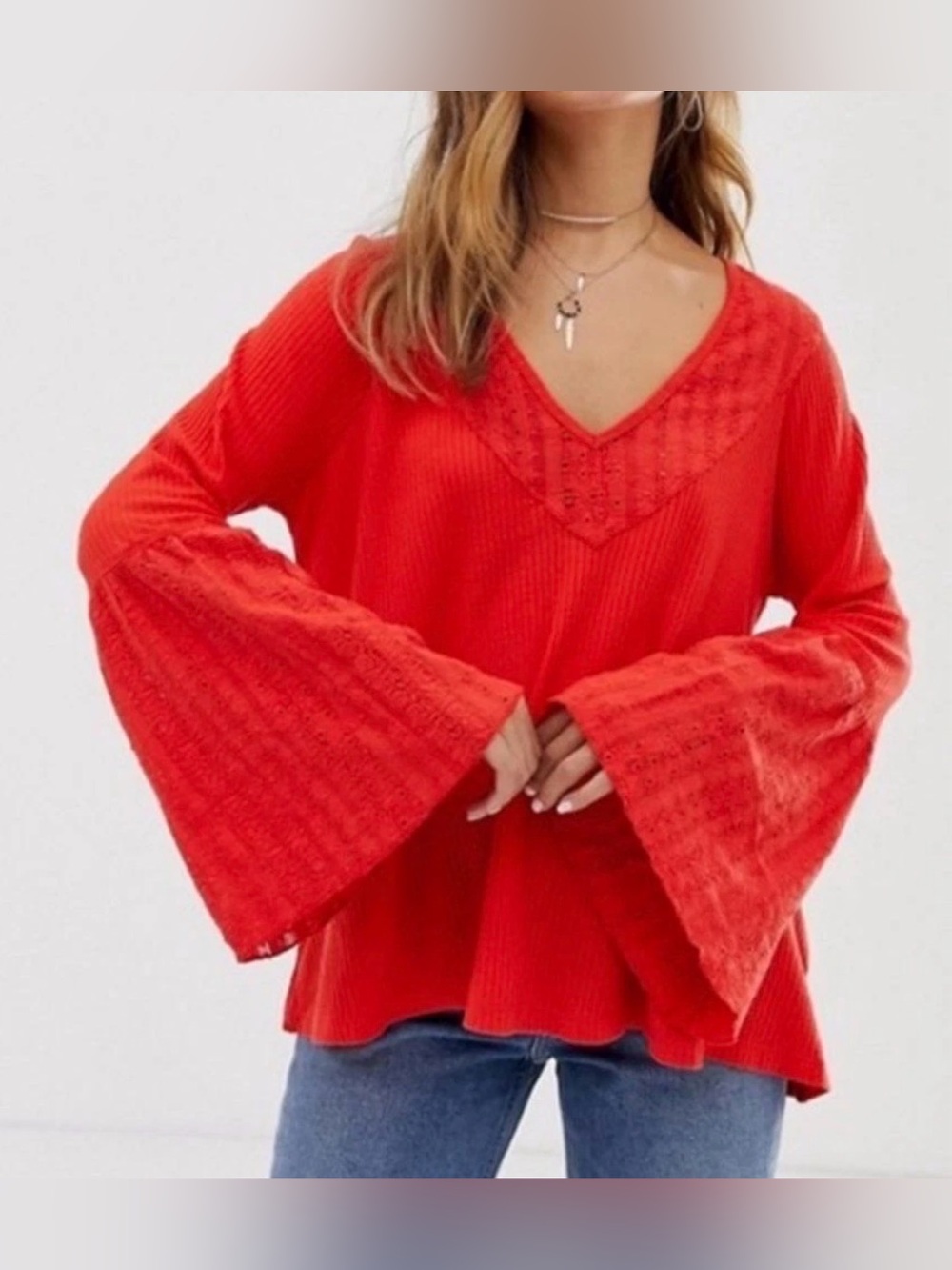 Free People Parisian Nights
Top Waffle Knit Boho Bell Sleeve Lace Detail Red L